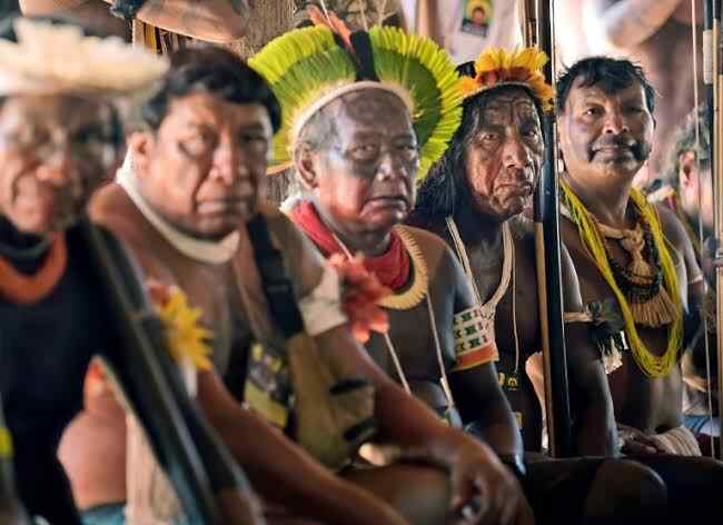 Indígenas acampan en Brasilia y reclaman celeridad en la demarcación de tierras