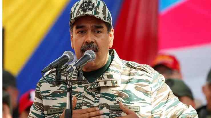 Maduro acusa de "complicidad" a medios occidentales por silenciar atentados en su contra