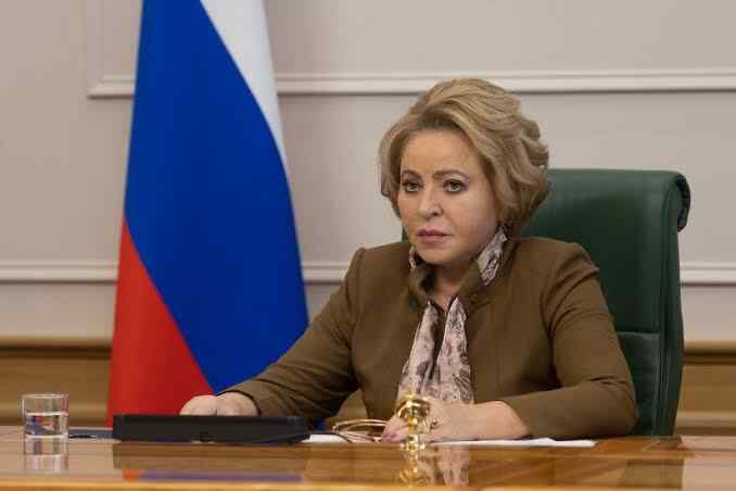 La jefa del Senado ruso advierte que incautación de activos rusos destruiría la economía global