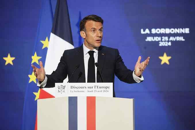 Macron aboga por una iniciativa europea en defensa
