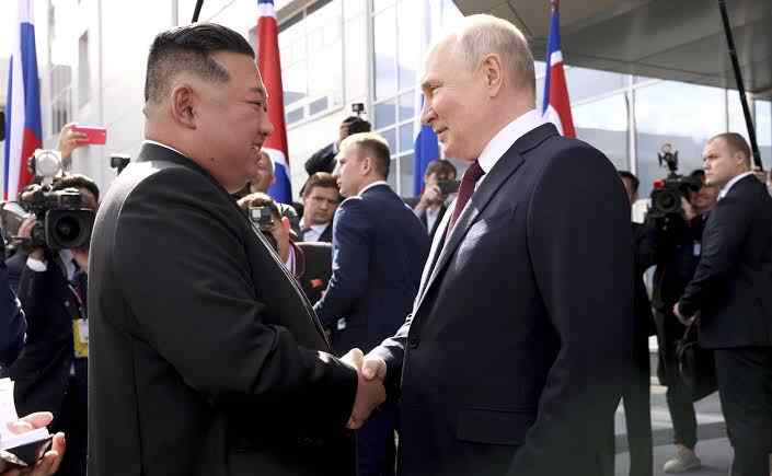 Kim Jong-un felicita a Putin por su investidura como presidente de Rusia