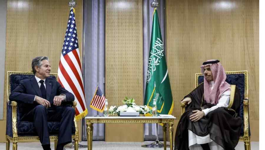 Estados Unidos revela las condiciones de un posible acuerdo de defensa "histórico" con Arabia Saudita